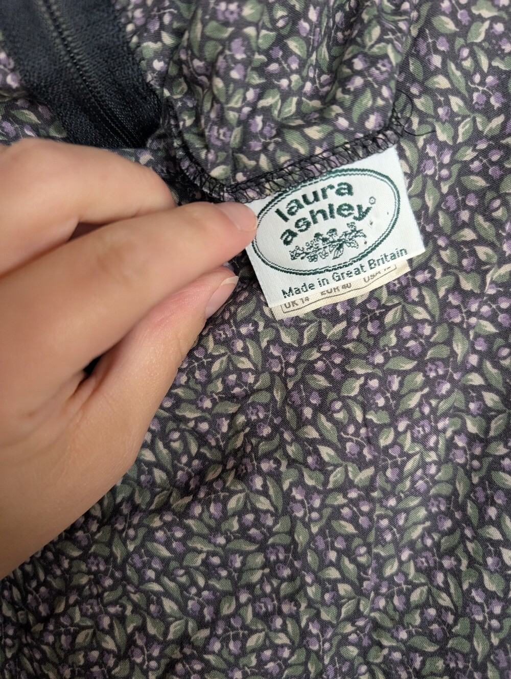 Laura Ashley Vintage Great Britain Floral Cottagecore Puff Sleeve Dress Size 12 - Picture 3 of 10